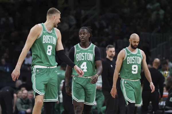 Đánh giá về hai giao dịch của Celtics: Tránh thuế và giảm lương mà không mất hoạt động khủng hoảng l