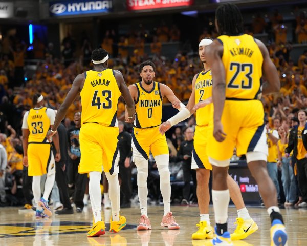 Wen Pang: Ai đó ở NBA muốn hỏi liệu những người chơi khác có được đặt lên kệ hay không sau khi Pacer