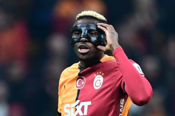 Phóng viên: Galatasaray gặp Osmeen trong tuần này và họ cung cấp mức lương tốt nhất ở châu Âu