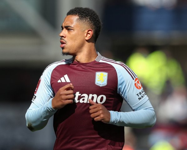 Truyền thông Anh: Tottenham và Newcastle và các đội khác chú ý đến tiền vệ của Villa Jacob Ramsey